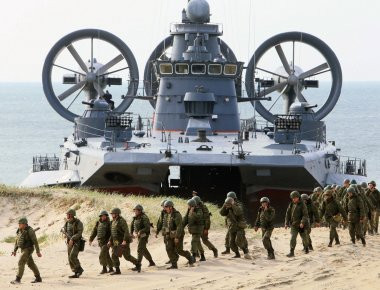 «Zapad 2017»: Η στρατιωτική άσκηση της Ρωσίας με την Λευκορωσία «απάντηση» στην προκλητικότητα του ΝΑΤΟ (βίντεο)